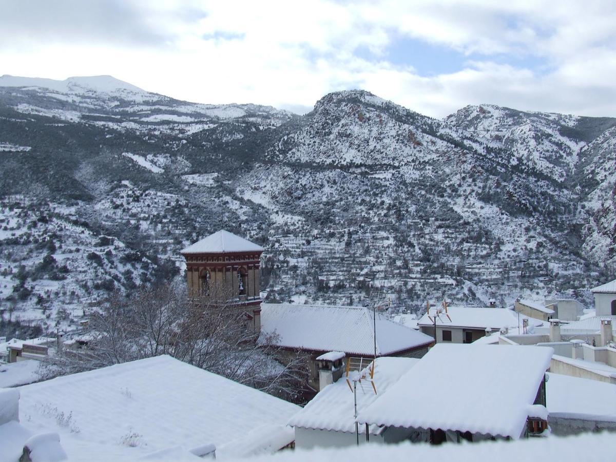 Cortijo La Solana Pensionat Güéjar Sierra Eksteriør billede
